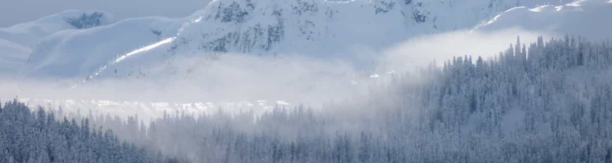 stazione sciistica innevata