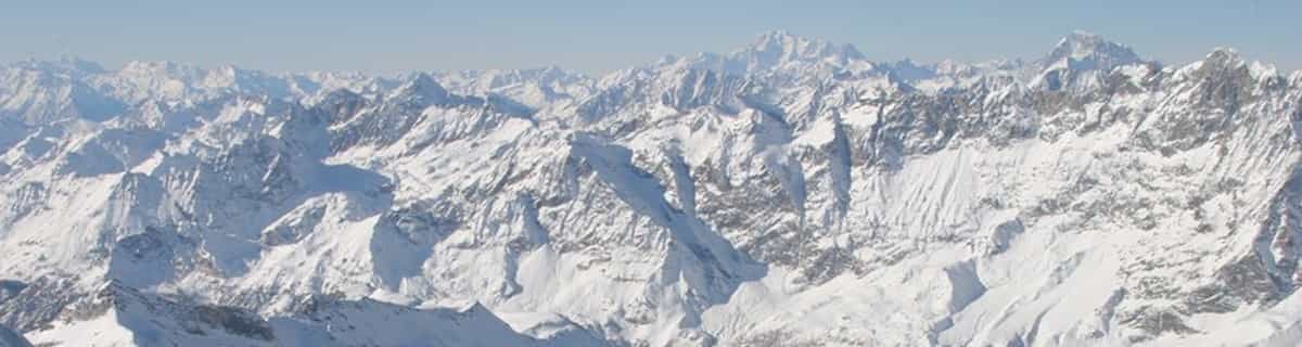 stazione sciistica innevata